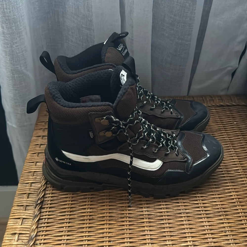 Vans UltraRange MTE-3 Gortex Snow Boots Mens 10